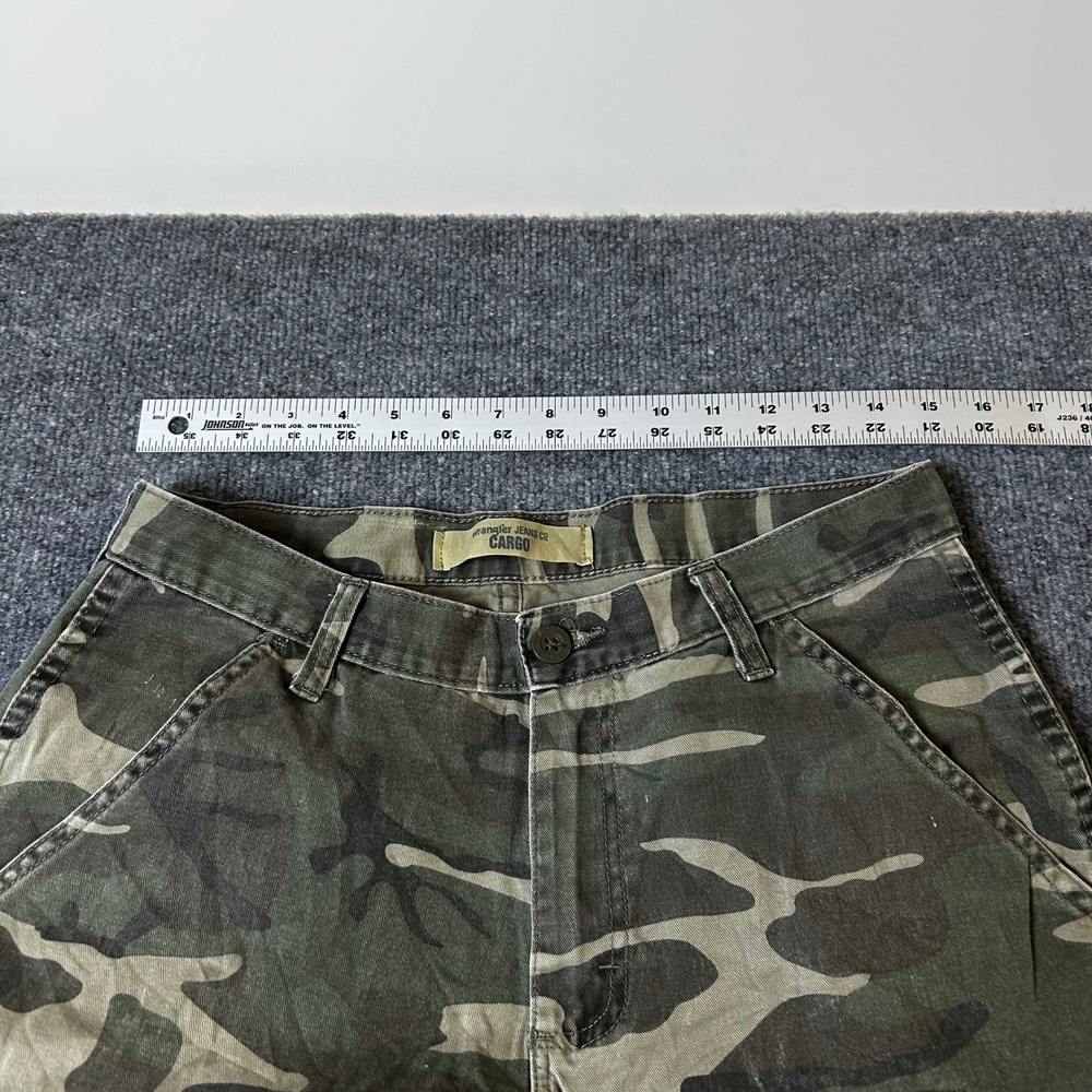 Wrangler Cargo Pants Mens Size 30x32 Green Camouflage Cotton Straight Leg - Picture 4 of 8